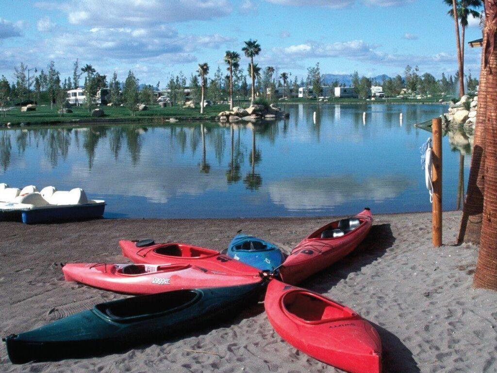 Rv Park At Lakeside Casino Pahrump Buitenkant foto